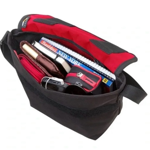 BRAND NEW! Manhattan Portage Messenger Bag Black - Picture 4 of 9
